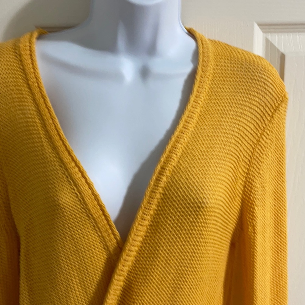 Forever 21 mustard cardigan sweater